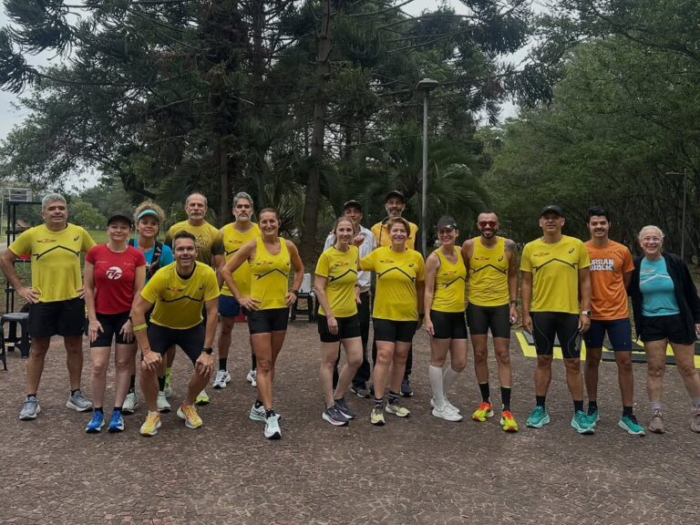 Atletas da CZN treinando juntos